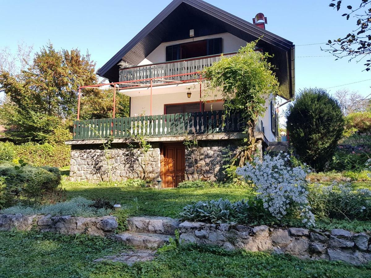 Kuca Za Odmor "Livadica" Villa Netretic Eksteriør bilde